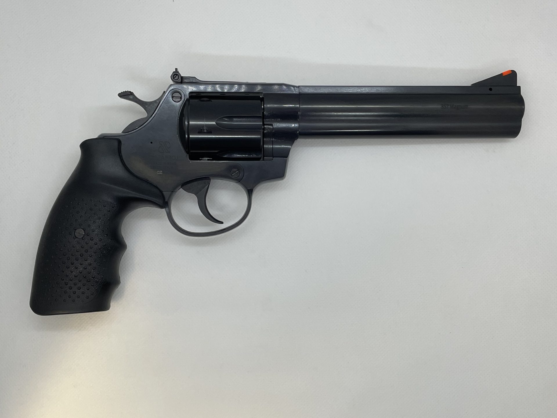 3561 blued - 6'' – .357 Mag.
