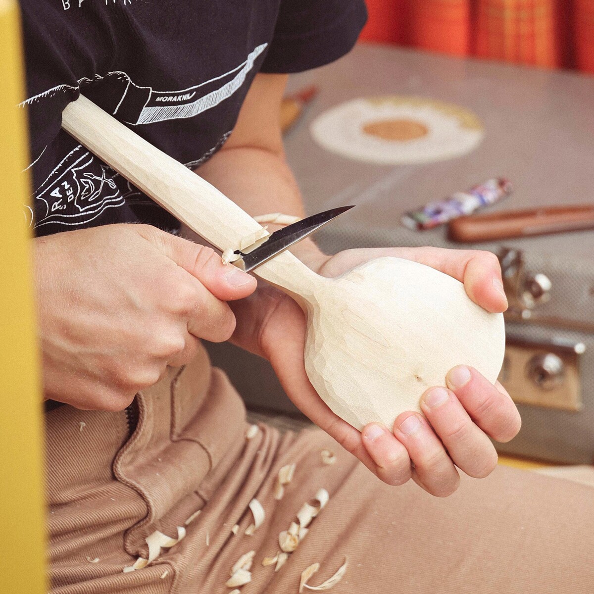 Messer Woodcarving 106